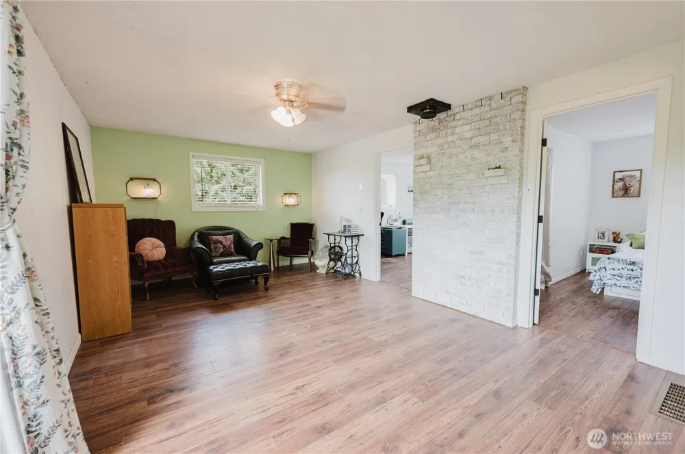 38908 NE Amboy Road Yacolt, WA 98675