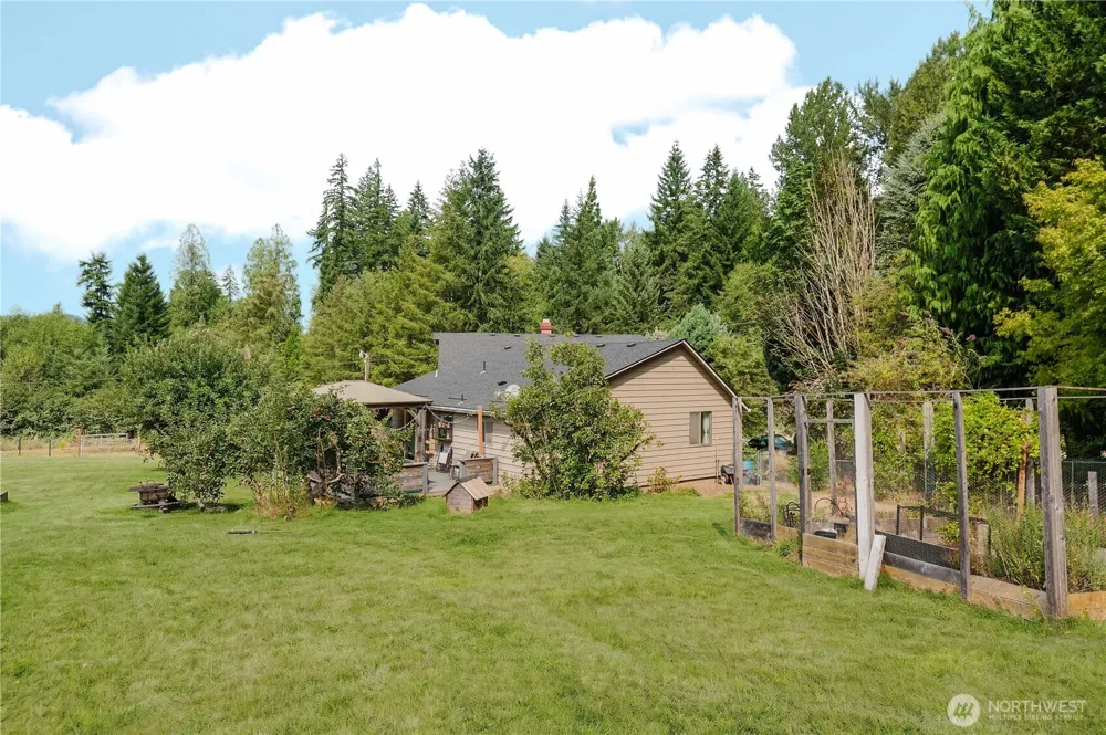 38908 NE Amboy Road Yacolt, WA 98675