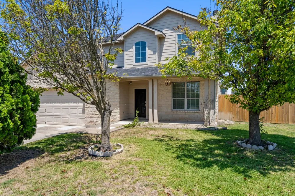 101 Redwood Drive Kyle, TX 78640