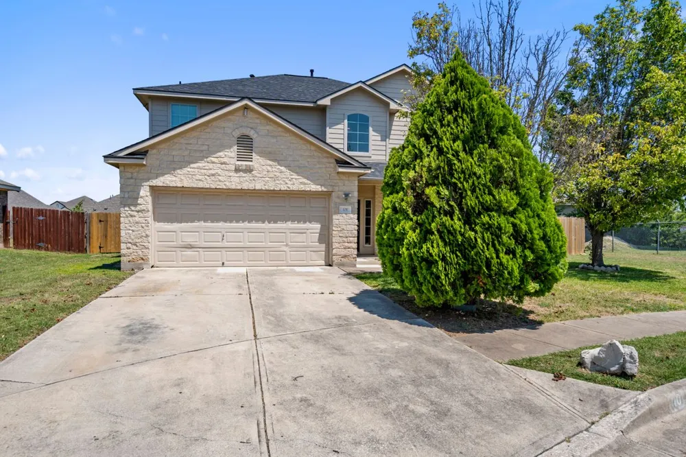 101 Redwood Drive Kyle, TX 78640