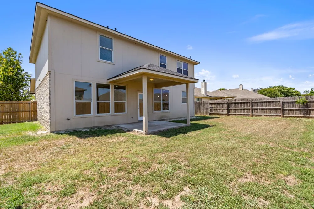 101 Redwood Drive Kyle, TX 78640