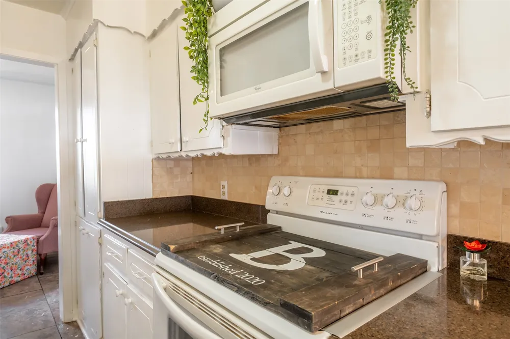 4358 E County Road 367 Henderson, TX 75654