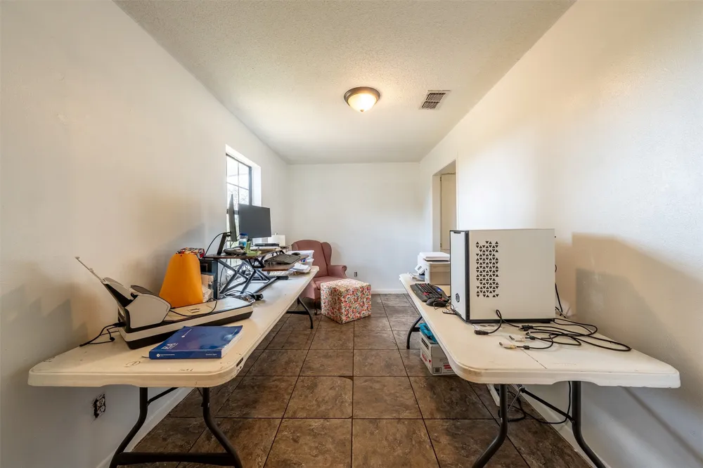 4358 E County Road 367 Henderson, TX 75654