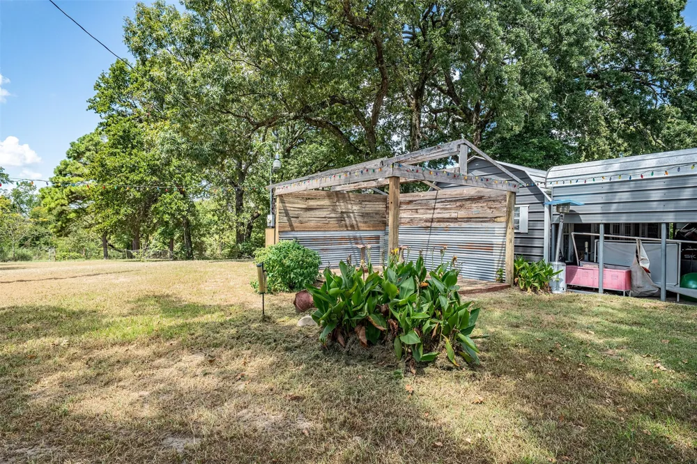 4358 E County Road 367 Henderson, TX 75654