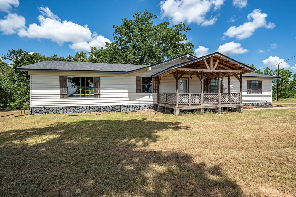 4358 E County Road 367 Henderson, TX 75654
