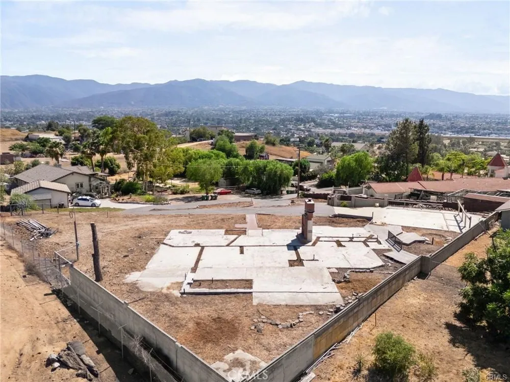 7800 View Corona, CA 92881