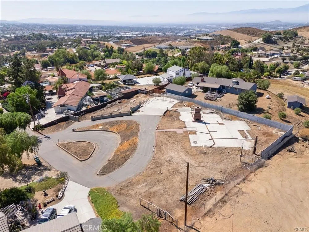 7800 View Corona, CA 92881