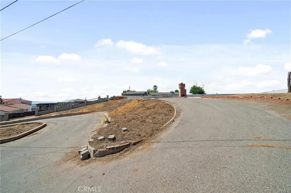 7800 View Corona, CA 92881