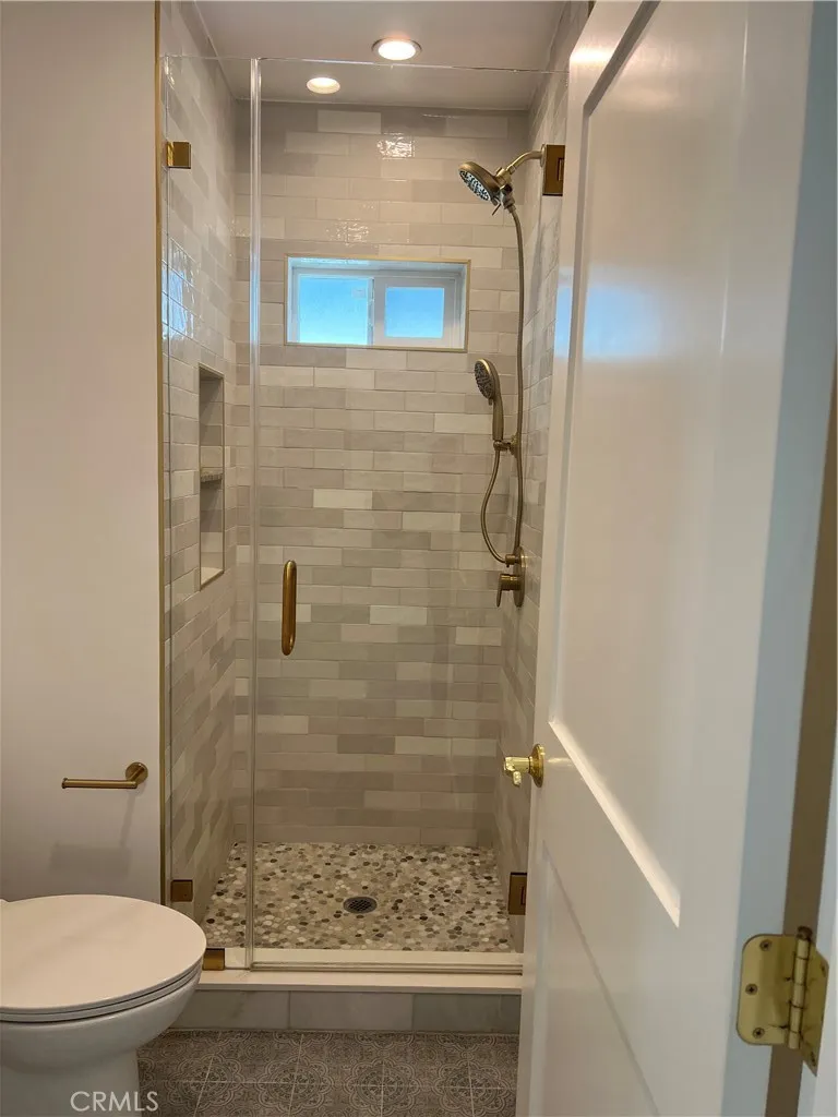 1454 Clybourn Avenue Burbank, CA 91505