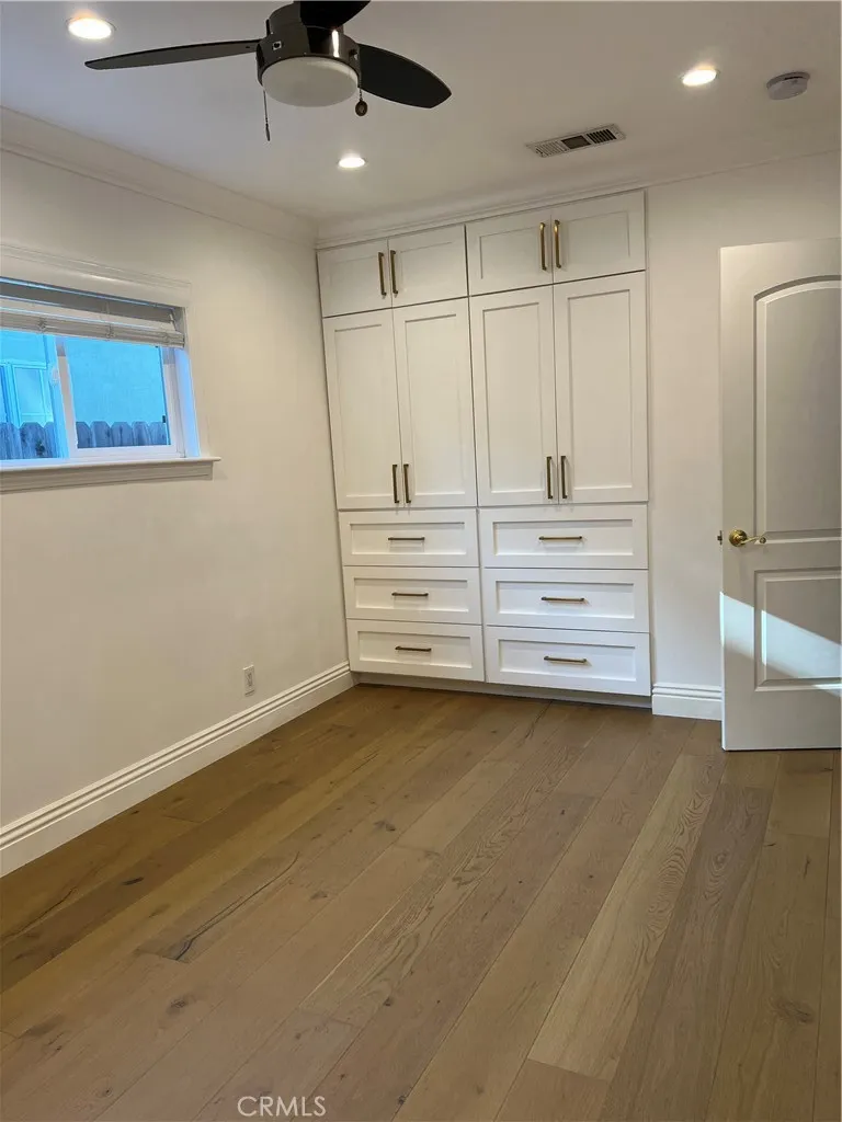 1454 Clybourn Avenue Burbank, CA 91505