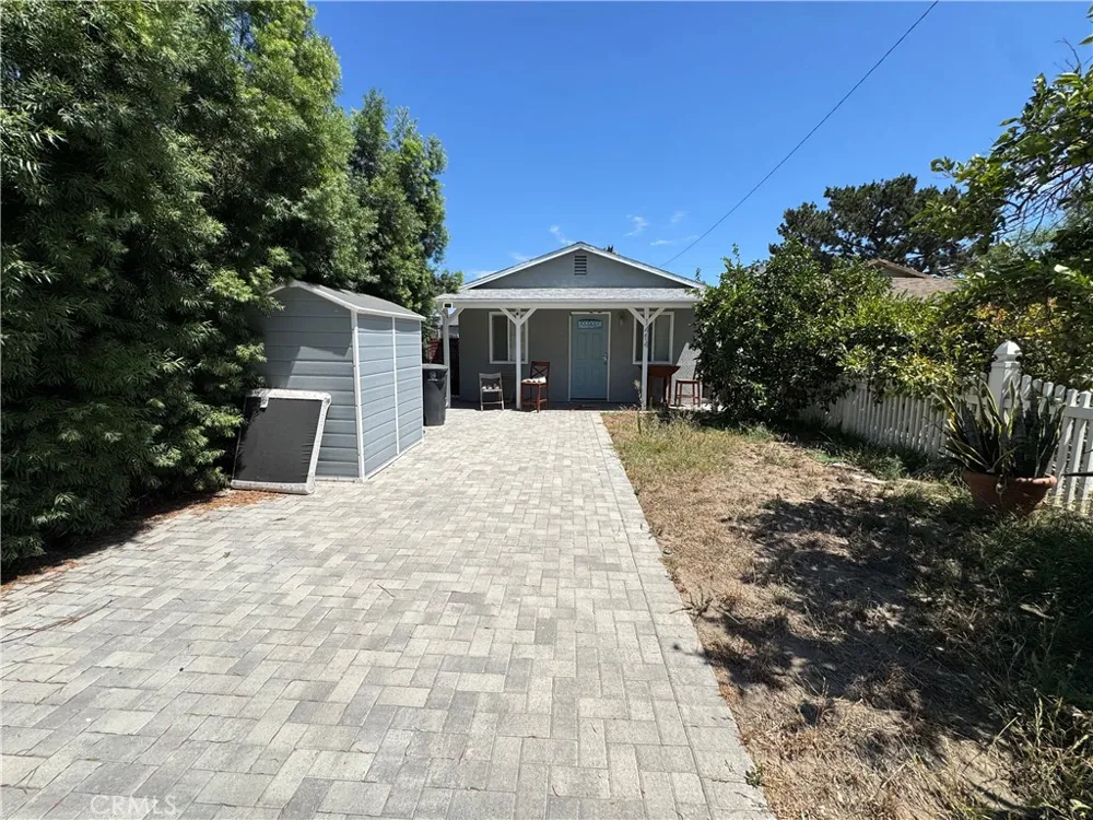 1454 Clybourn Avenue Burbank, CA 91505