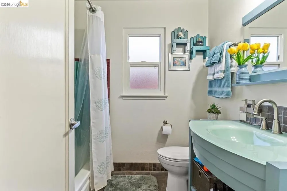 20171 Leroy DR Castro Valley, CA 94546
