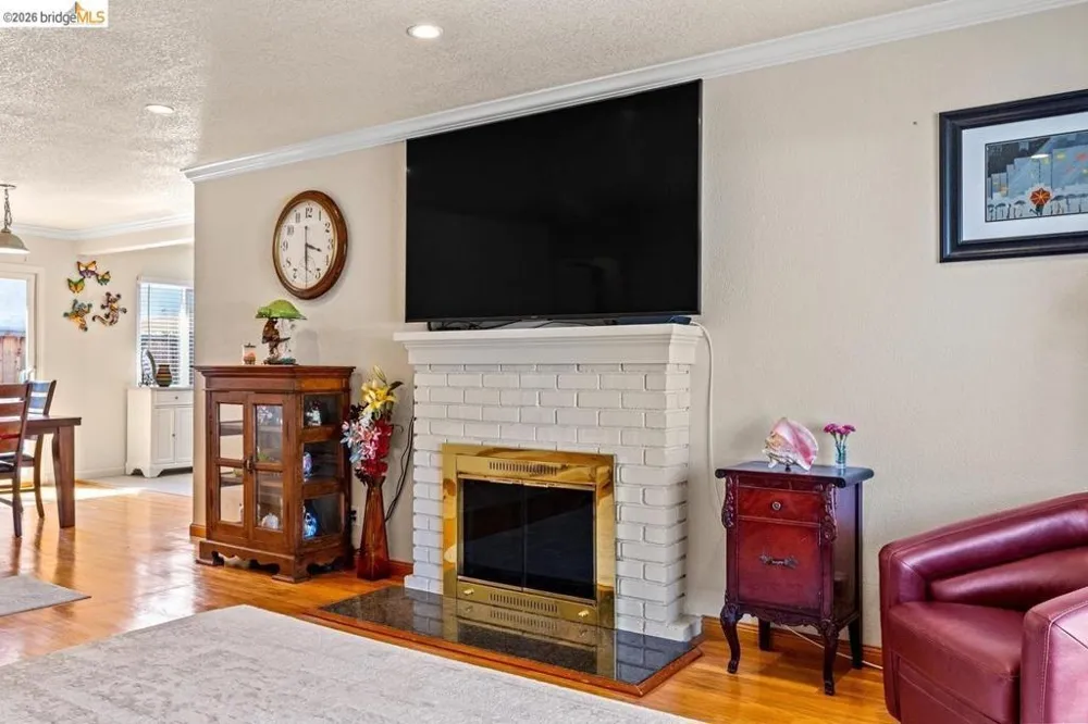 20171 Leroy DR Castro Valley, CA 94546