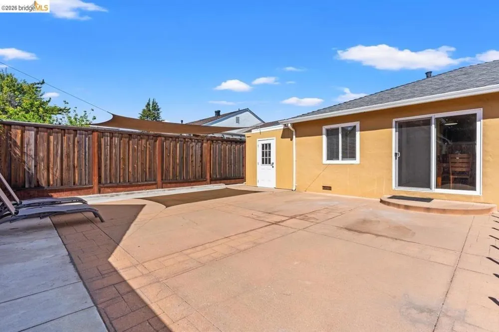 20171 Leroy DR Castro Valley, CA 94546