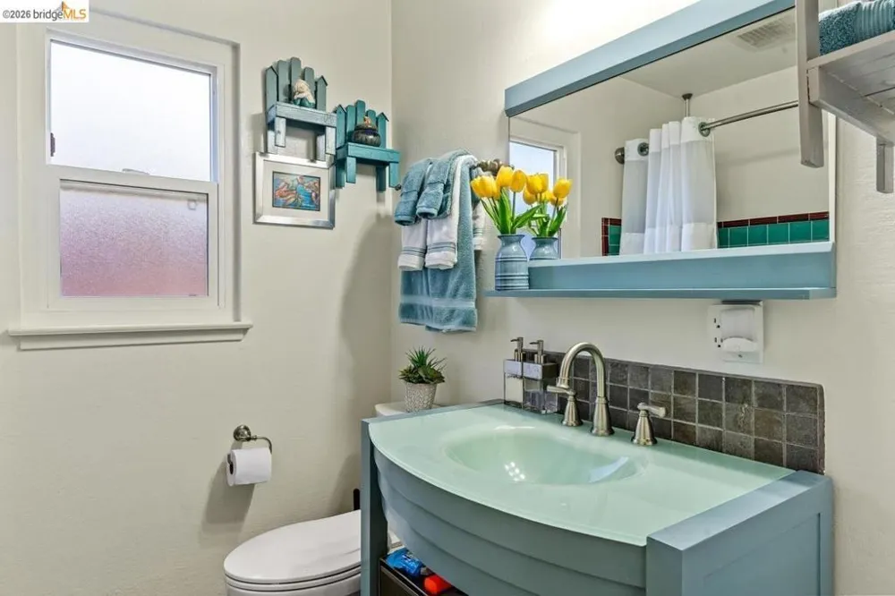 20171 Leroy DR Castro Valley, CA 94546