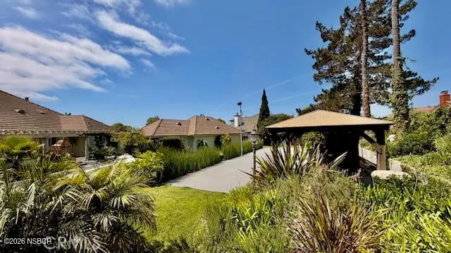 4379 Foxburrow Court Santa Maria, CA 93455