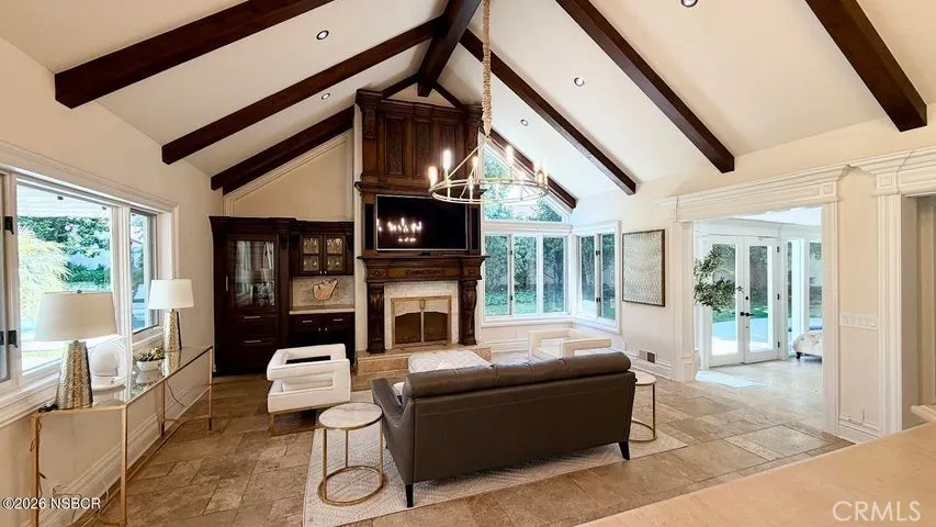 4379 Foxburrow Court Santa Maria, CA 93455