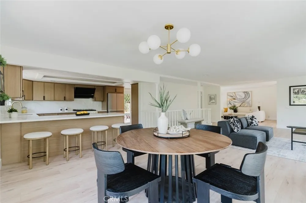 142 Crescent Glen Drive Glendora, CA 91741