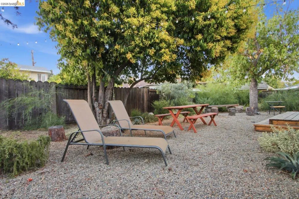 1837 Oakmead Drive Concord, CA 94520