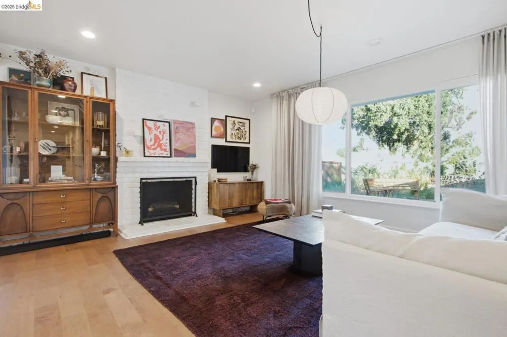 1837 Oakmead Drive Concord, CA 94520
