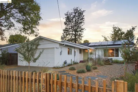 1837 Oakmead Drive
