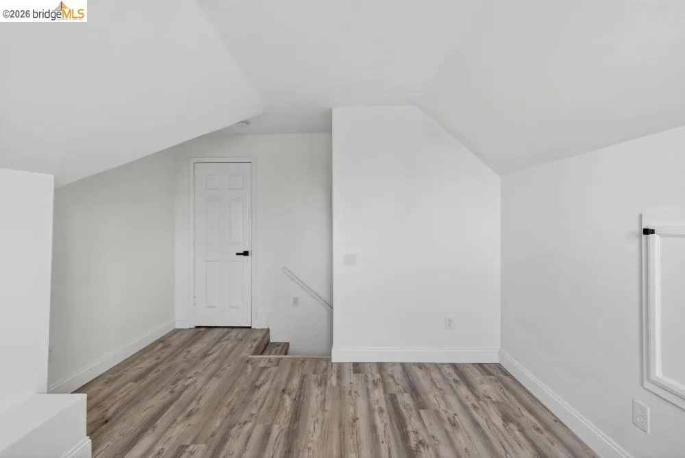 124 Abrozo CT Folsom, CA 95630