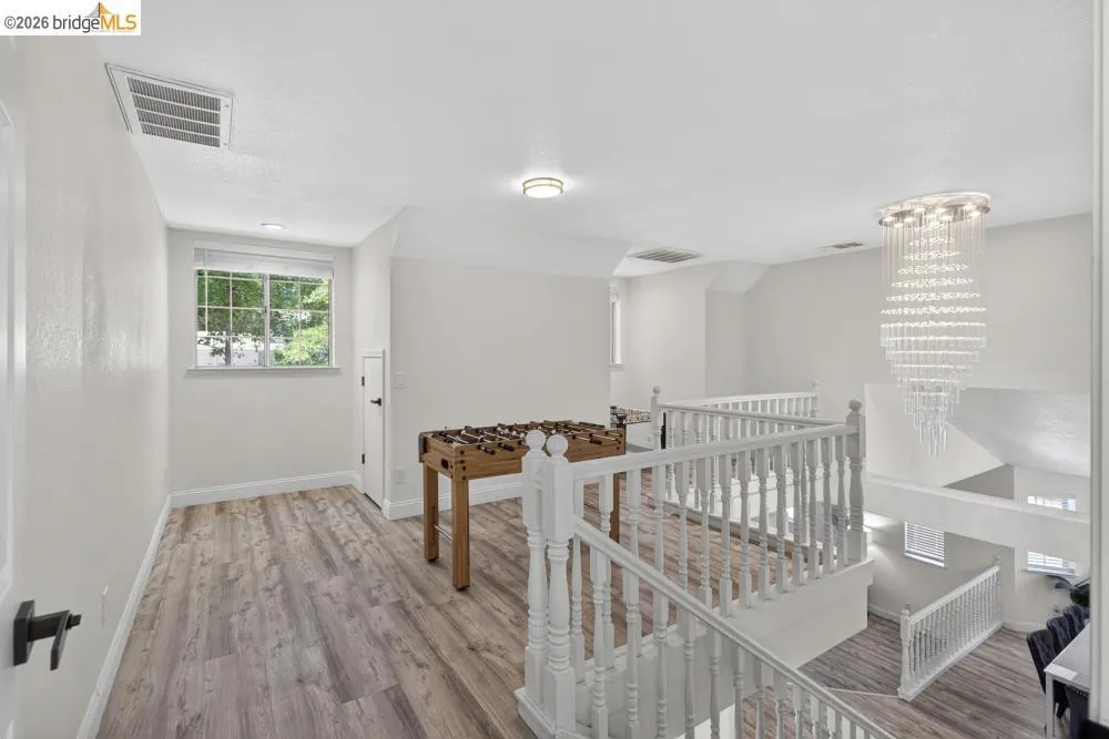 124 Abrozo CT Folsom, CA 95630