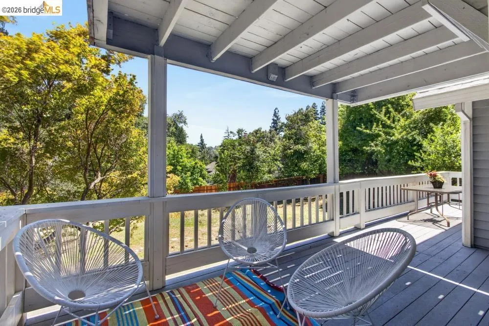 124 Abrozo CT Folsom, CA 95630