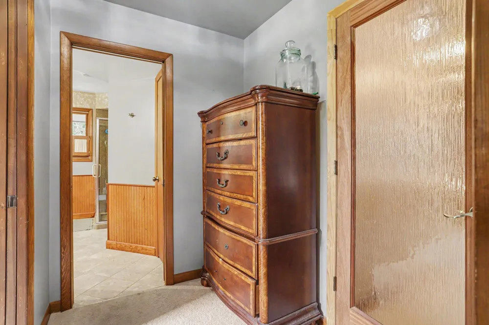 9559 E H J AVENUE Galesburg, MI 49053