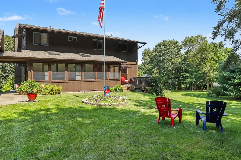 9559 E H J AVENUE Galesburg, MI 49053