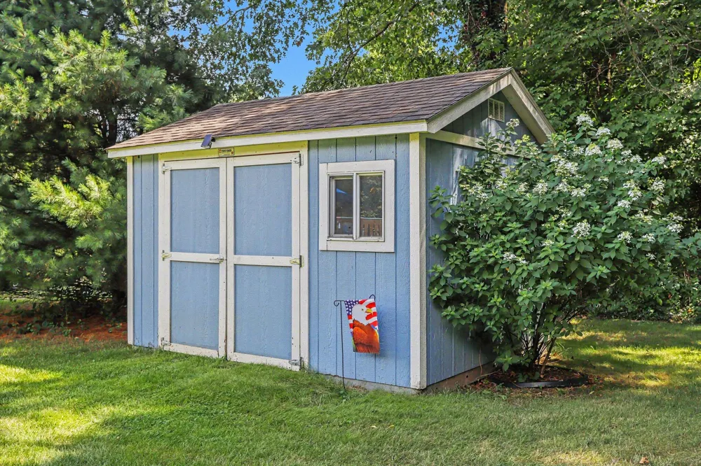 9559 E H J AVENUE Galesburg, MI 49053