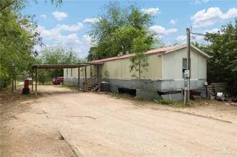 213 Cabana Drive