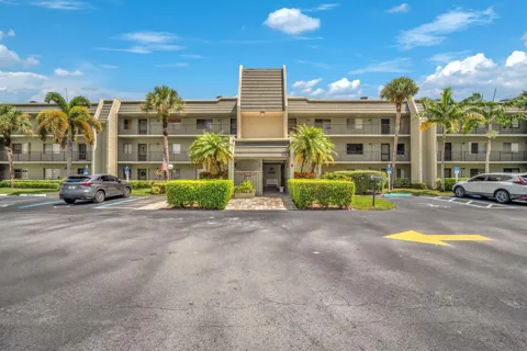 4090 Tivoli Court #107