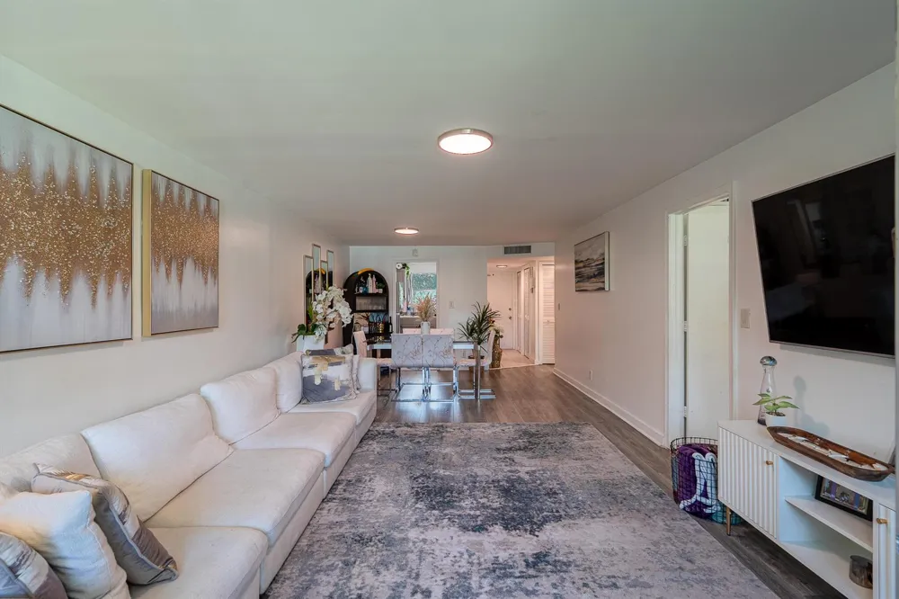 5100 SW 64TH AVENUE #204A Davie, FL 33314