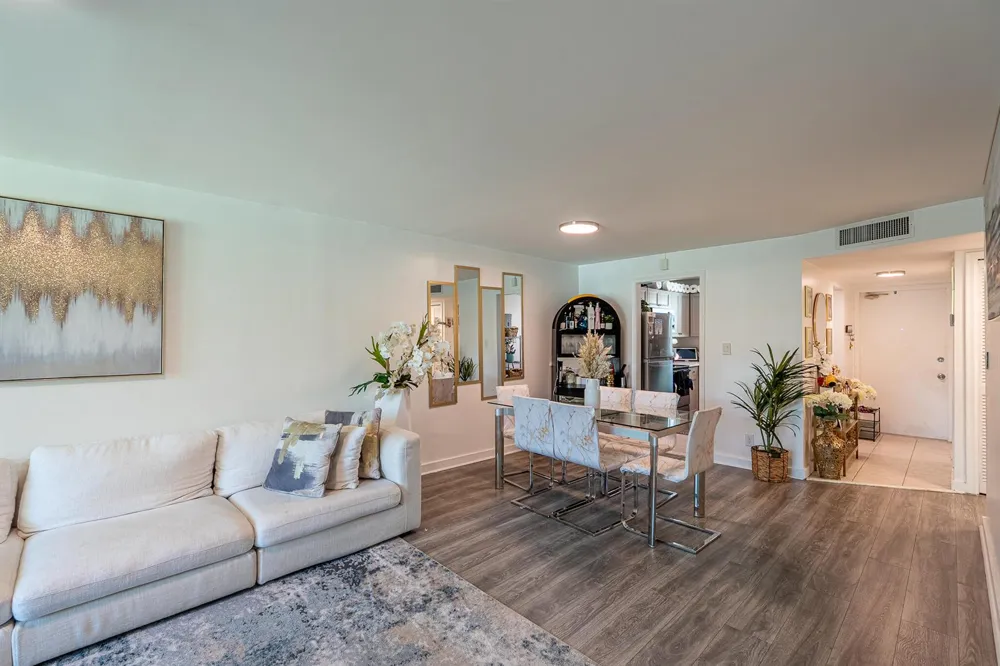 5100 SW 64TH AVENUE #204A Davie, FL 33314
