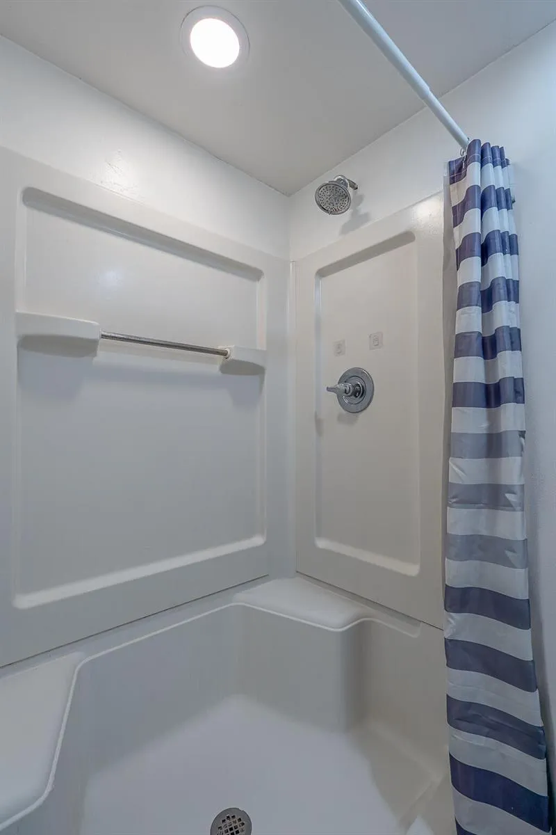 5100 SW 64TH AVENUE #204A Davie, FL 33314