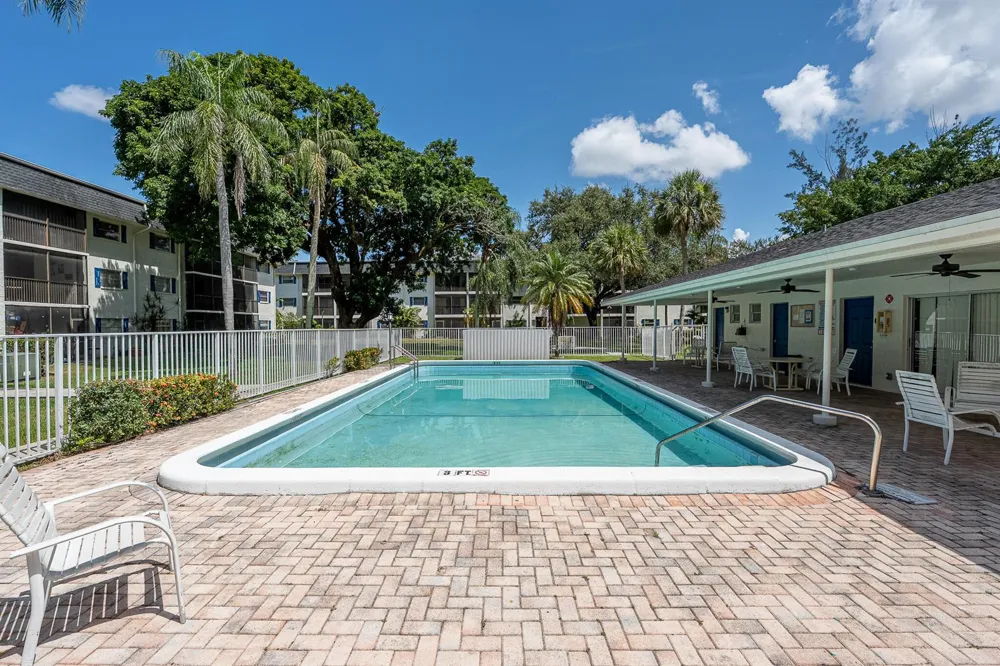 5100 SW 64TH AVENUE #204A Davie, FL 33314