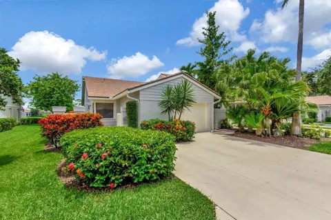 523 Prestwick Circle