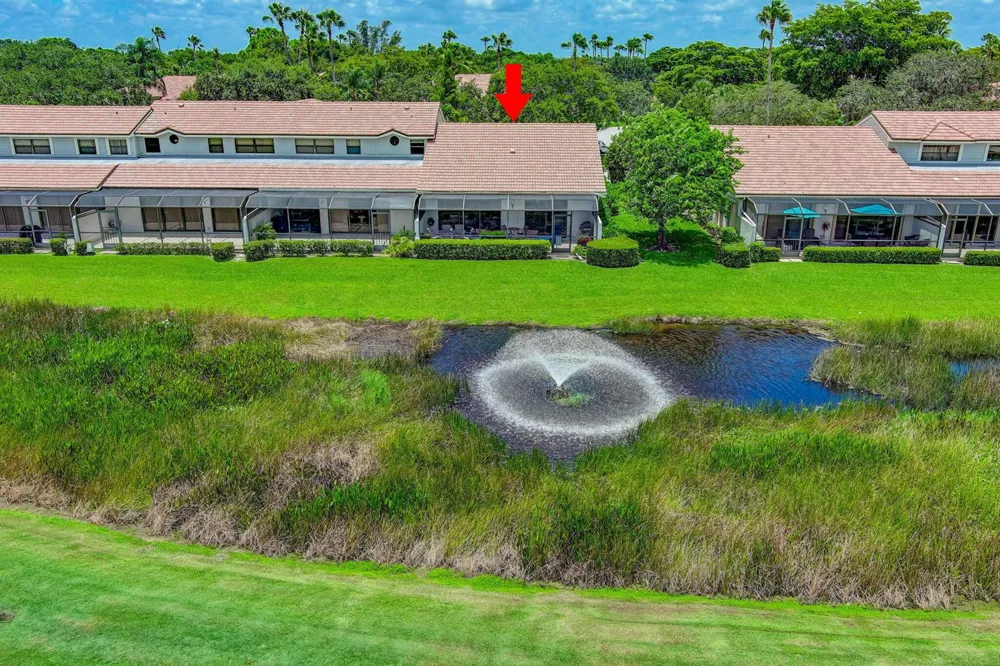 523 Prestwick Circle Palm Beach Gardens, FL 33418