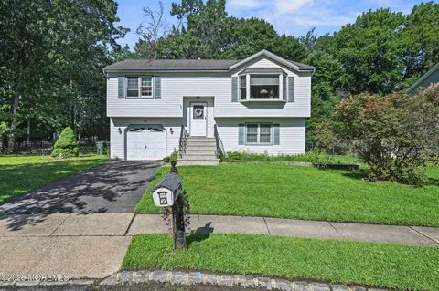 18 Molly Pitcher Drive