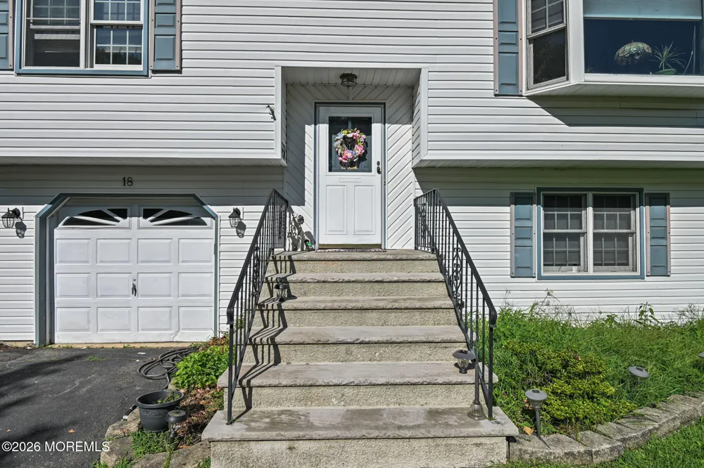 18 Molly Pitcher Drive Hazlet, NJ 07730