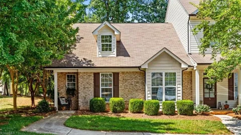 1 Nandina Drive