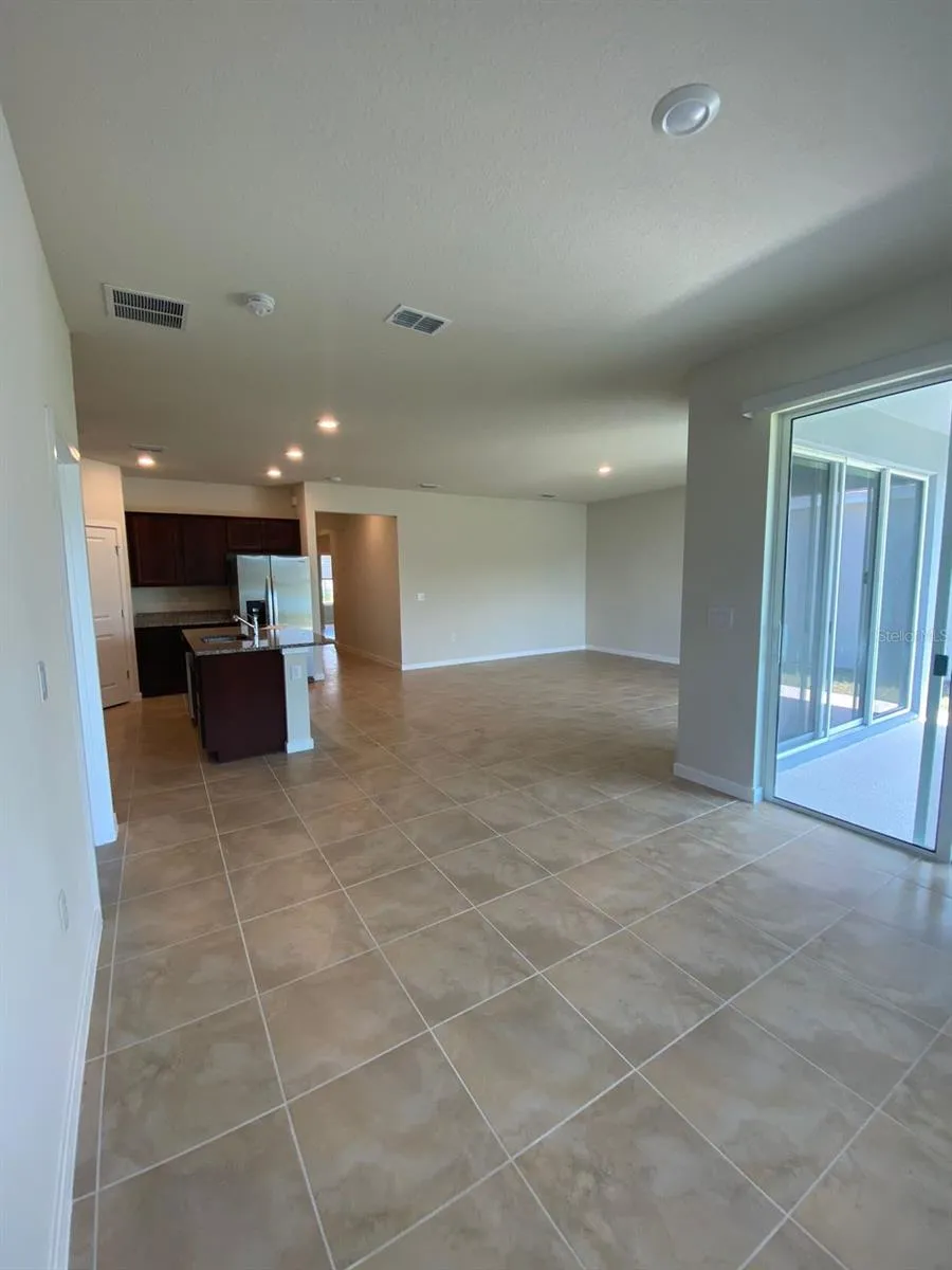 5060 SPARKLING WATER WAY Kissimmee, FL 34746