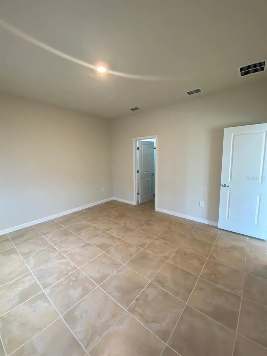 5060 SPARKLING WATER WAY Kissimmee, FL 34746