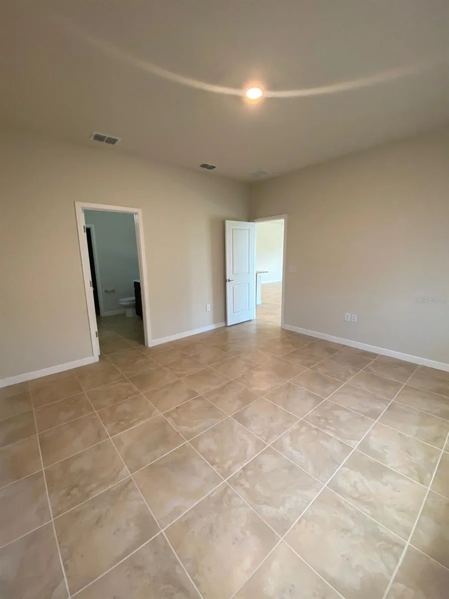 5060 SPARKLING WATER WAY Kissimmee, FL 34746