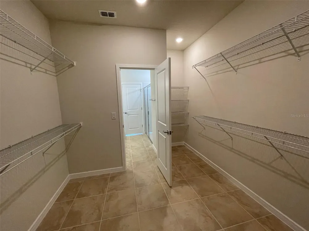 5060 SPARKLING WATER WAY Kissimmee, FL 34746