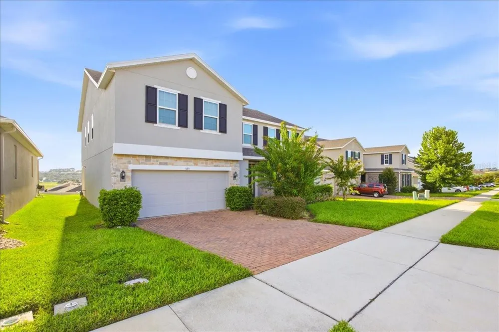 585 STERLING RESERVE WAY Minneola, FL 34715
