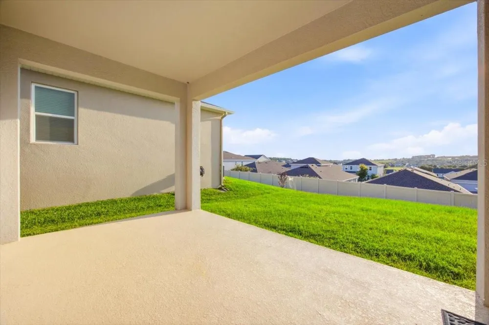 585 STERLING RESERVE WAY Minneola, FL 34715