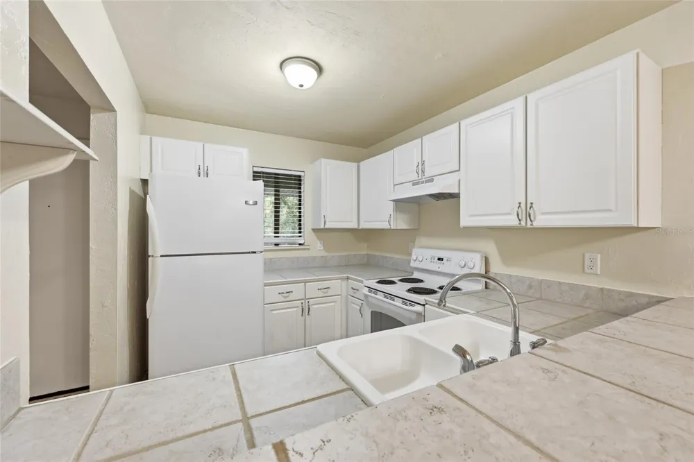 85 SE 16TH AVENUE #F301 Gainesville, FL 32601