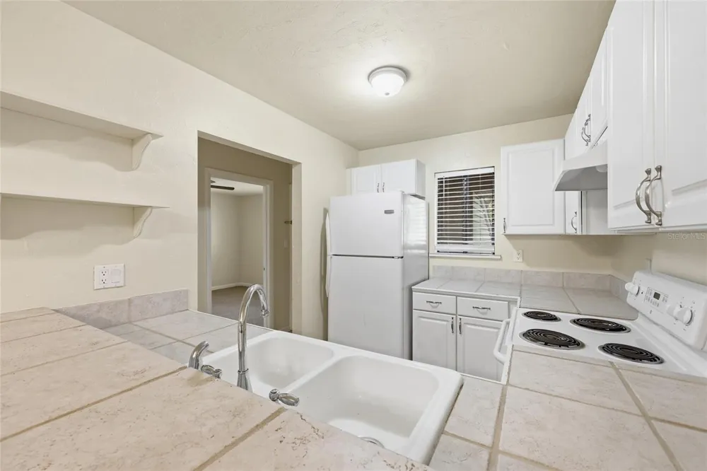 85 SE 16TH AVENUE #F301 Gainesville, FL 32601